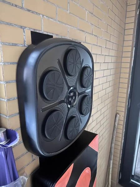 Товста Боксерська мішень тренажер на стіну з музикою, рукавичками, Bluetooth та підсвічуванням box_prof фото